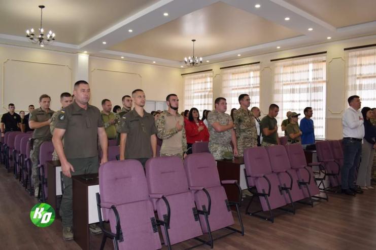 Одне велике слово "ДЯКУЄМО". В Арцизькій громаді вітали Захисників та Захисниць з професійним святом 