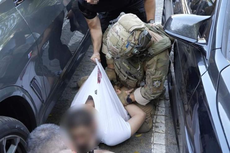 Замовив вбивство власника столичної клініки та його дружини: в Одесі поліцейські України та Молдови провели спільну спецоперацію для затримання
