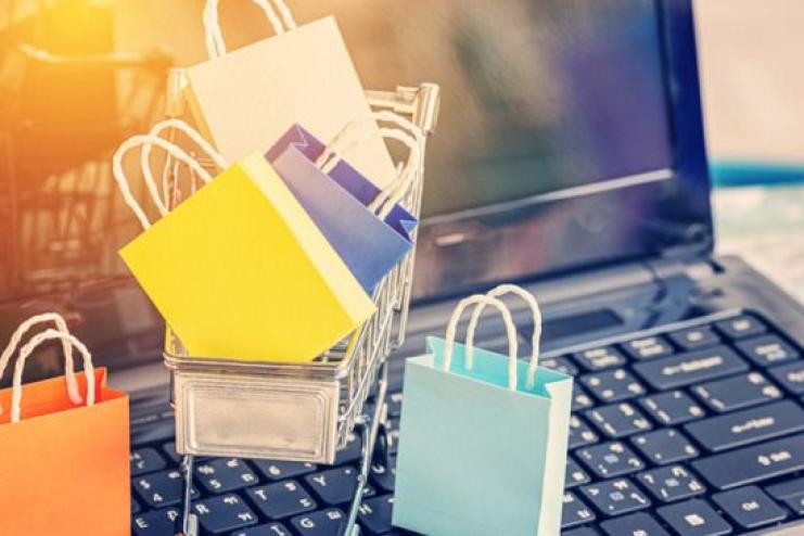Податкова попередила продавців в Instagram і Facebook про перевірки