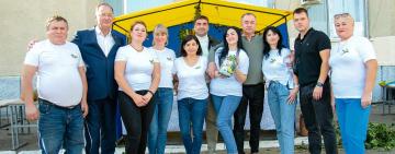 «Один мільйон двісті п’ятдесят гривень» за один день: громада на Одещині під час ярмарку зібрала «кругленьку» суму на потреби ЗСУ