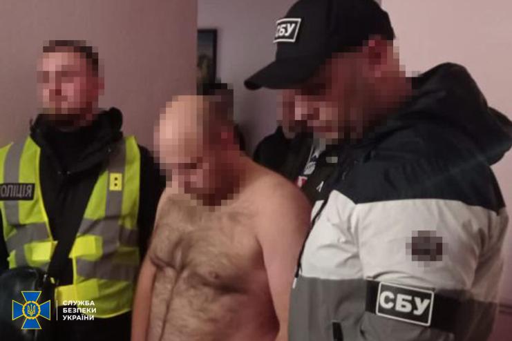 «Вибивали 9 000$ з фермера»: СБУ затримала депутата облради  з колишньої ОПЗЖ, який займався рекетом