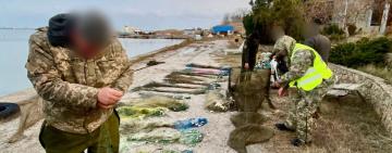 На Одещині виявили браконьєрські сітки з кефаллю: частину риби вдалося врятувати