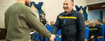 Двоє рятувальників з Кілії отримали почесні відзнаки від міністра внутрішніх справ