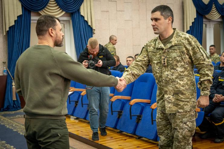 На Одещині відзначили прикордонників, які рятували людей із зимової пастки