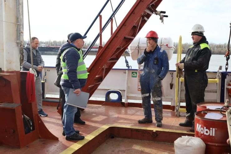 ПРМТУ проінспектувала судно на Одещині, моряки якого працювали в жахливих умовах