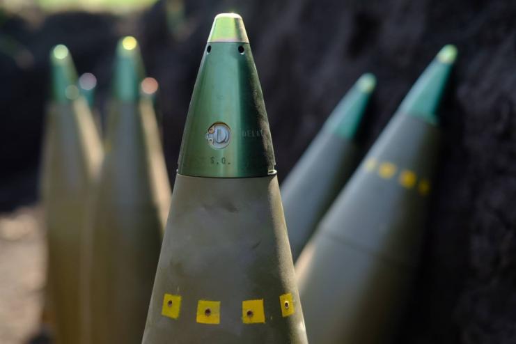Невідома країна замовила у Rheinmetall снаряди для ЗСУ на €142 мільйони