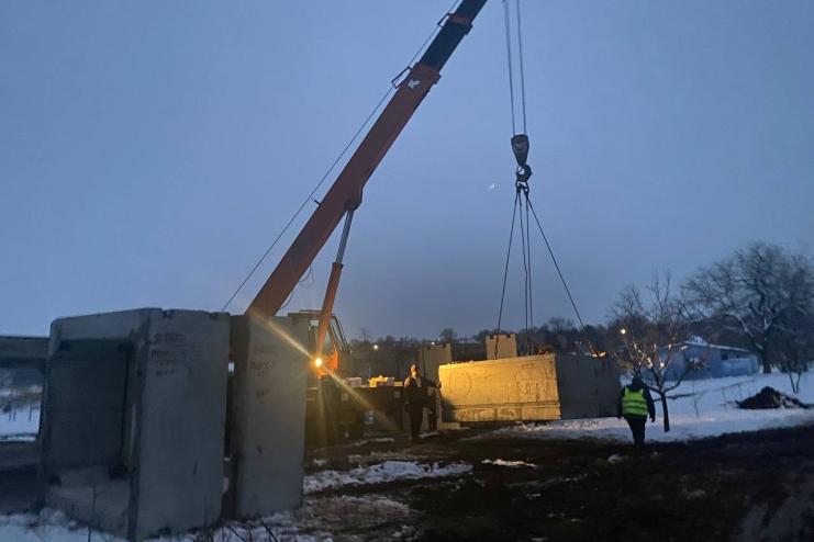 Процес встановлення модульного укриття в Арцизькій ТГ триває