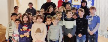 Поліцейські Тарутинщини привітали зі Святим Миколаєм вихованців дитячого притулку