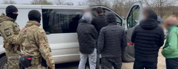 На «7 км» обікрали підприємців майже на 250 тис грн: на Одещині затримали етнічну злочинну групу