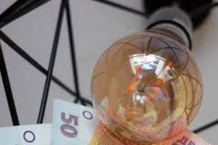 У НКРЕКП пояснили, чому довелося скасовувати мораторій на стягнення боргів за ЖКП