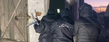 На Одещині затримала хлопця, якого підозрюють у вбивстві 15-річної дівчини