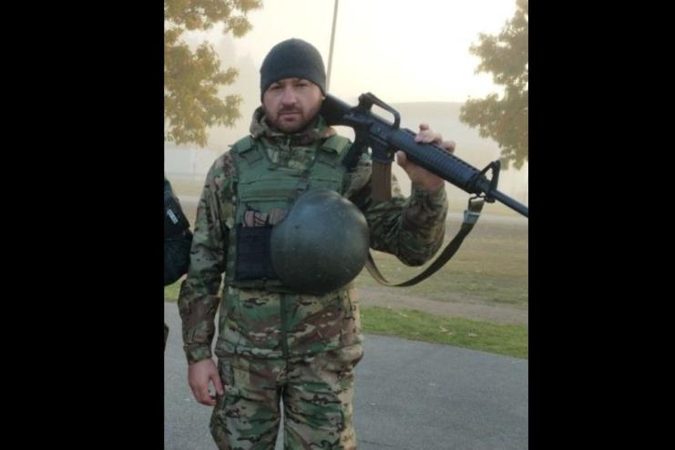 В ЙОГО ОСТАННЮ ПУТЬ ЙОМУ ВСТЕЛЯЛИ КВІТИ: ще один захисник поклав життя за Україну