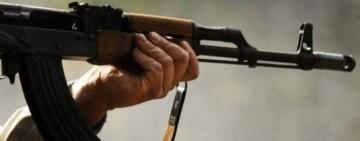 На Одещині хуліган стріляв із варіанта автомата Калашникова в повітря і по людях