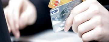 Мешканка Ізмаїлу поскаржилася у поліцію на аферистів, які виклали її оголені фото на сайт 18+