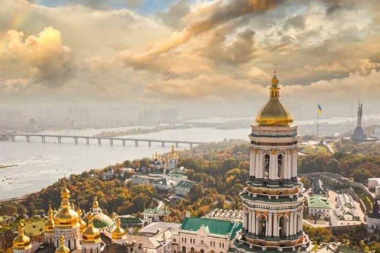 Столичні депутати передали землю у постійне користування Національному заповіднику "Києво-Печерська лавра"