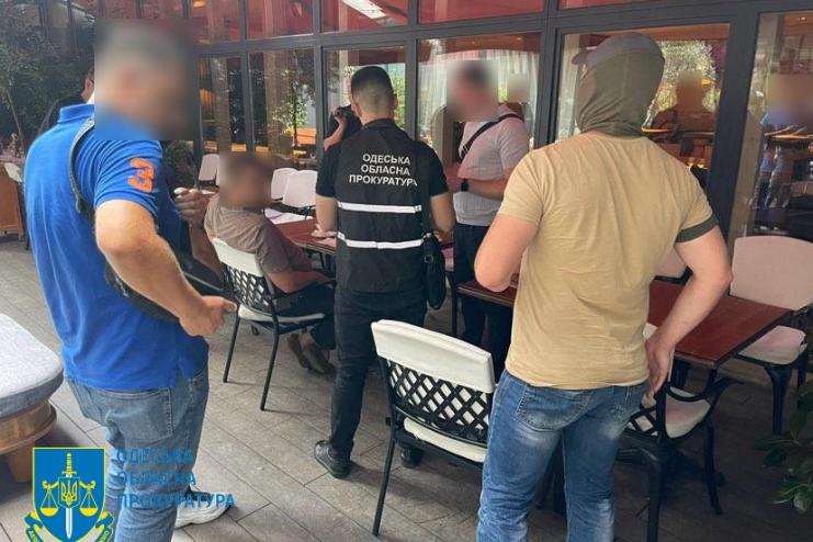 Одеський депутат налагодив  «бізнес» на знищенні зелених насаджень