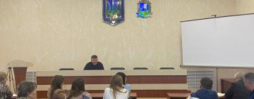 «Гаряча лінія» для мешканців Арцизької громади: не тільки реагувати, а й звітувати