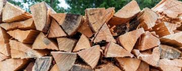 Утриманець одеської колонії наторгував 134 тисячі гривень – неіснуючі продав дрова та сіно