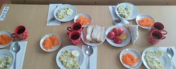 У Саф'янівській громаді школярі харчуються по-новому завдяки реформі Олени Зеленської