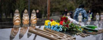 Одеські поліцейські разом з громадою вшанували українських добровольців 