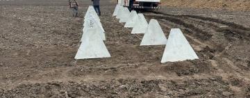 На Одещині активно будують оборонні фортифікації 