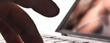 Двоє одеситів зберігали та розповсюджували дитячу порнографію