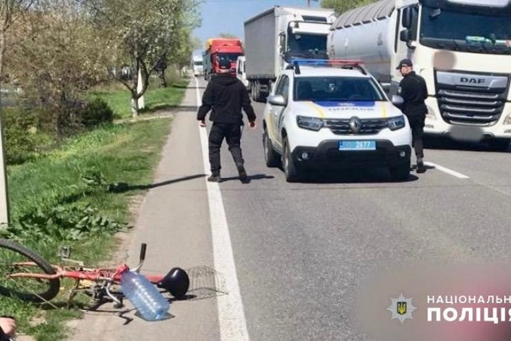 Внаслідок ДТП на трасі Одеса-Рені загинула велосипедистка