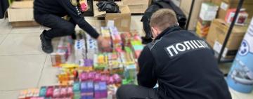 Майже 1000 електронних приладів для куріння вилучено з незаконного обігу