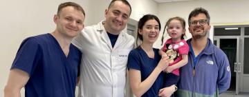 Українські нейрохірурги видалили частину мозку 4-річній пацієнтці з Північної Ірландії