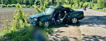 У Подільському районі у ДТП загинув водій та травмувався його маленький син