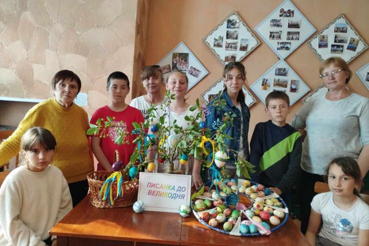 Майстер-класи "Писанка мрії" та флешмоби "Великоднє дерево бажань" відбулись на Тарутинщині