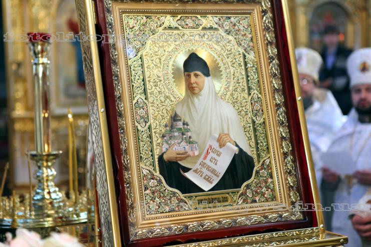 9 мая. Память преподобной княгини Анастасии Киево-Покровской