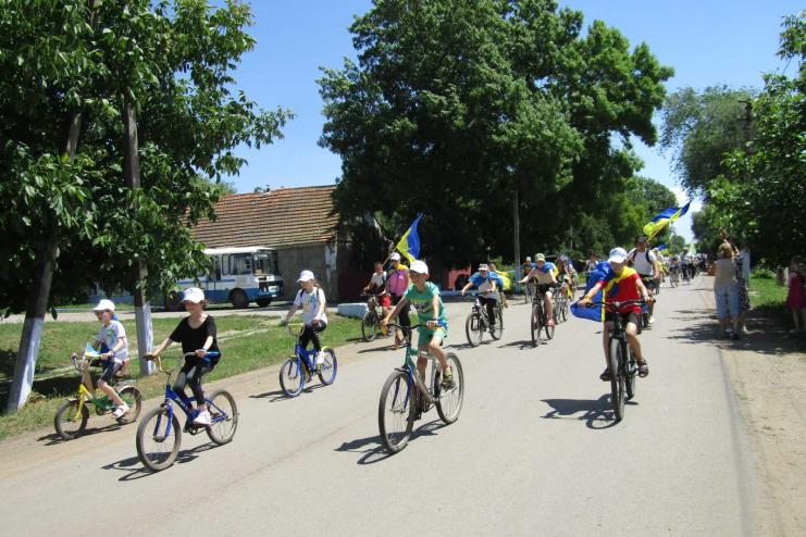 300 велосипедистів взяли участь у патріотичному веломарафоні в Бородінській громаді