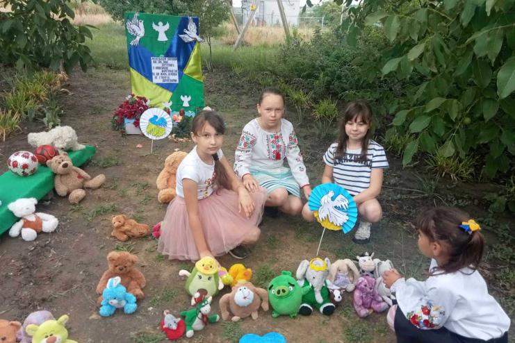 У Тарутинській і Бородінській громадах учні вшанували пам'ять загиблих під час війни дітей
