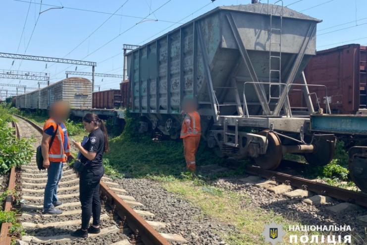 Трагедія на Одещині: 13-літній підліток заліз на вагон потяга і його вразило струмом