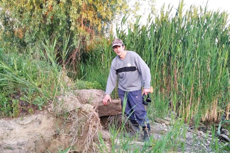 Обмілілий Дунай оголив старовинне затонуле судно в Кілії