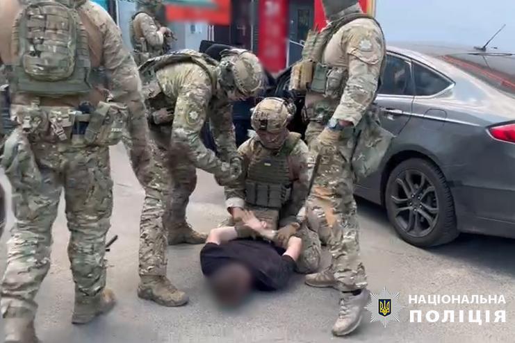 За нібито неякісний ремонт генератора двоє одеситів вимагали кошти і погрожували розправою одеситу