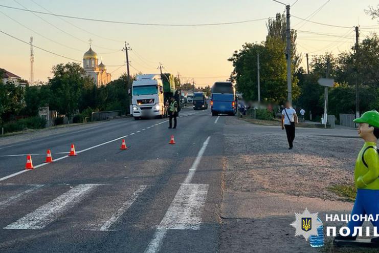 На Одещині водій пасажирського автобуса наїхав на підлітка