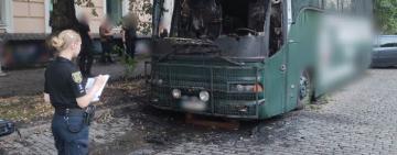 В Одесі підпалили автобус, сплутавши його з військовим