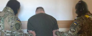 Шукав «швидкий» заробіток: неповнолітній одесит намагався підпалити будівлю ТЦК