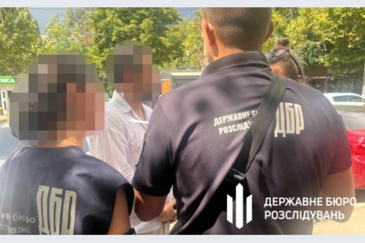 Корупція під рясою: священник-адвокат на Одещині погорів на хабарі