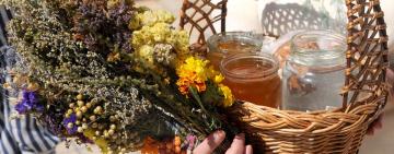 Что освящают в православных храмах 14 августа на Медовый или Цветочный Спас? 