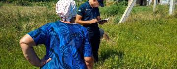 Спалювання сухої трави обернулося штрафом для пенсіонерки з Одещини