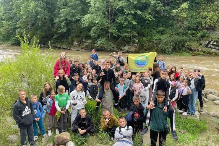 Півтисячі дітей з Одещини провели літній відпочинок у Карпатах