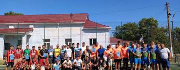 Відродження традицій у Виноградівці: змагання між вулицями об’єднали село