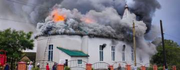Ймовірна причина – влучання блискавки: в Арцизькій громаді горіла церква