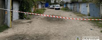 Гранатою в гараж: на Одещині троє людей отримали поранення від вибуху