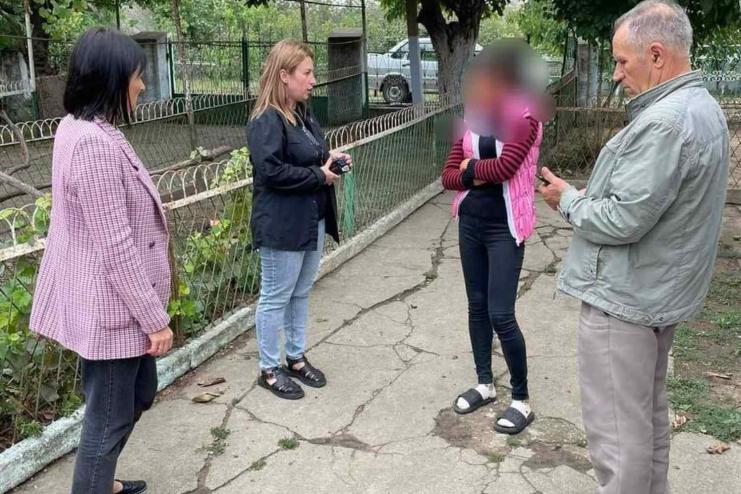 Служба у справах дітей Арцизької міської ради продовжує виїзди по населеним пунктам громади з метою перевірки готовності дітей до школи