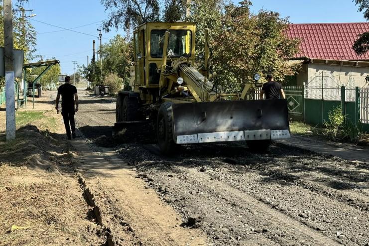 Від її стану залежало навчання дітей: в Кілії ремонтують віддалену дорогу