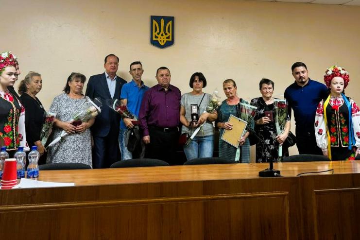 У Тарутинській громаді відбувся урочистий захід, присвячений вшануванню захисників України